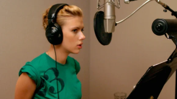 Scarlett Johansson voice