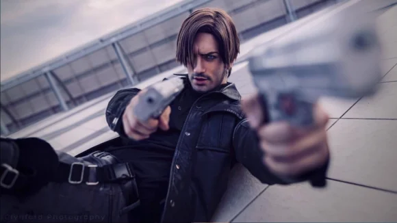 Leon Chiro Cosplayer